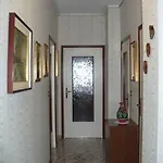 ゲストハウス Suzzani House ミラノ