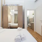 Primopiano - Gluck B Apartment