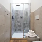 Primopiano - Gluck B Apartment