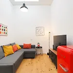 Primopiano - Gluck B Apartment *
