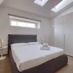Apartment Joivy Welcoming Flats By Corso Milan