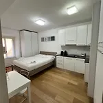 Apartment Nest For Two Three Min From Duomo Mailand