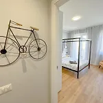 Torre 24 - Luxury Naviglio Apartment *