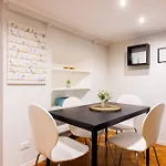 Design E Stile, Rifugio Alighieri A Centro דירה מילאנו