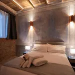Emme Loft I Blue Moon - Elegant Luxury Loft Lägenhet