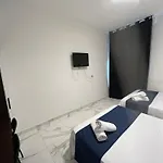 Bocconi - Jcube Hotellerie Apartment *