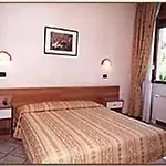 Eden Hotell