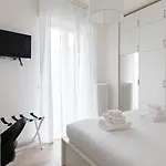 Διαμέρισμα Italianway Comfort - Serra 16 *