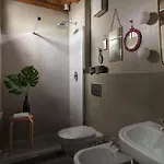 Appartement Yellow House By Costanza *