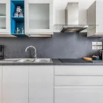 Apartment Via De Sanctis 26 4 Pax