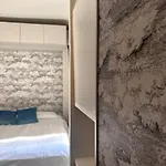 Charme * Milán