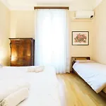 Intrho Vintage Flat