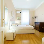 Intrho Vintage Flat アパート *