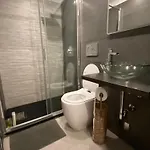 Elegant Appartament Apartament Mediolan