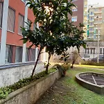 Elegant Appartament Mediolan