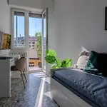Lejlighed Station-duomo - 3 Bedrooms With Jacuzzi Milano
