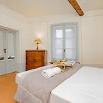 Luxury Naviglio House - 10 Min Cathedral ミラノ
