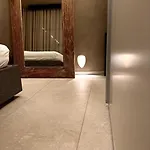 Daire Modern Canal-side Loft With Private Garden Milano