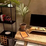 Modern Canal-side Loft With Private Garden Milano