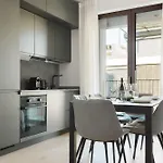Compagnoni12 Luxury Penthouse With Private Jacuzzi And شقة