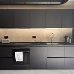 Modern Canal-side Loft With Private Garden * Milano