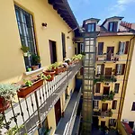 דירה Navigli Ultimo Piano מילאנו