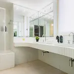 Borgonuovo شقة