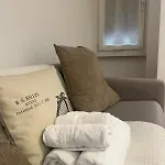 Apartamento La Regina Delle Locazioni Accanto Bocconi Milán