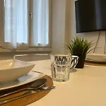 Apartamento La Regina Delle Locazioni Accanto Bocconi