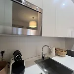 Apartamento La Regina Delle Locazioni Accanto Bocconi Milán