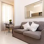 Vivimihome - Chic Corso Buenos Aires דירה *