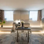 Apartment Duomo-navigli - Loft Montenapoleone Wifi & Netflix Milan