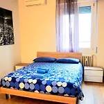 Sunny's House *