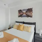 Gohost - Modern And Bright With Terrace And Balcony 밀라노