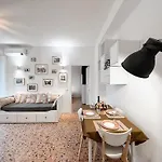 Free Park, 100m From San Siro, Derby Apartment