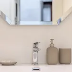 Art-filled In Centro Apartment