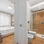 Wonderful Near Center,wifi,comfort,parking Apartamento Milán