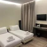 Jr Bocconi 4* ميلان