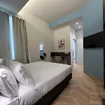 فندق Rossovino