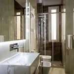 La Casa Di Gylda - San Siro 2br Design - Walk To Stadium & M5 Lägenhet *