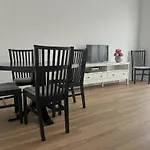 Emily's Milão
