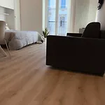 דירה Mihouse Res