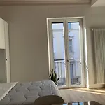 Mihouse Res מילאנו