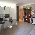 La Grande Terrazza Milan-navigli-tortona Apartamento Milão