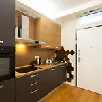 Modern Flat - Via De Sanctis 61 Metro & Wifi Apartamento *
