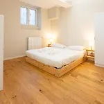 Modern Flat - Via De Sanctis 61 Metro & Wifi Apartamento Milão