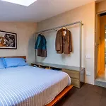 Moscova Elegance And Modern Design With Rooftop アパート ミラノ