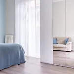 Design Penthouse In Porta Venezia דירה