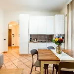 Apartment Charming - Navigli, Duomo