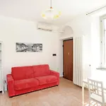 Moro 137 Milano